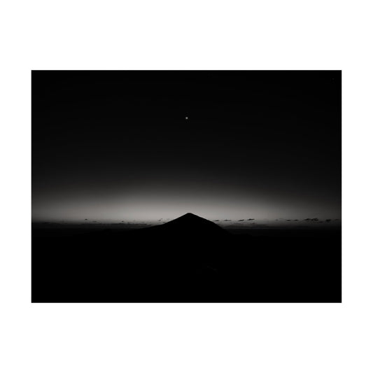 OSCAR MULERO - THE STRANGER